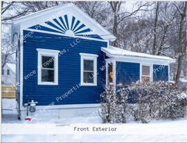 247 Strong Ave in Muskegon, MI - Building Photo