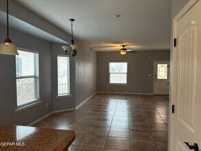 2229 Bird Song St in El Paso, TX - Building Photo - Building Photo