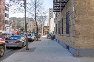 2333 Grand Ave in Bronx, NY - Building Photo - Building Photo