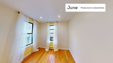 Private bedroom in 4 bed/1 bath Home in New York, NY - Building Photo - Building Photo