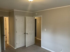 1915 Timothy Dr SW in Atlanta, GA - Foto de edificio - Building Photo