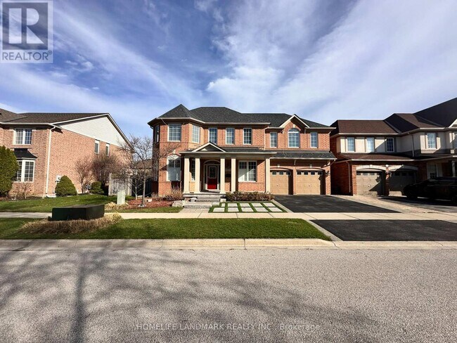 property at 2225 Canonridge Cir