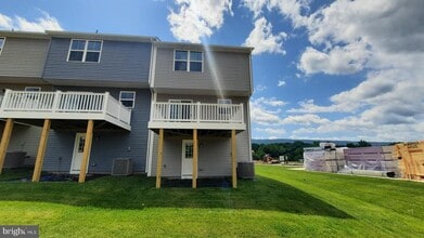 365 Sophie St in Strasburg, VA - Building Photo - Building Photo