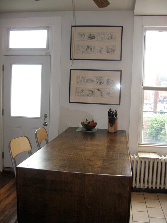 1212 Linden Pl NE, Unit Home in Washington, DC - Building Photo