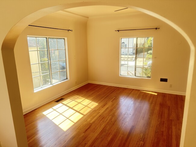 property at 1602 S Sierra Bonita Ave