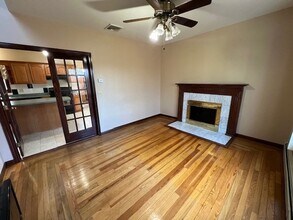 1657 Meridian St in Fall River, MA - Building Photo - Building Photo