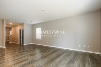 827 Gelderland Dr in Hampton, GA - Building Photo - Building Photo