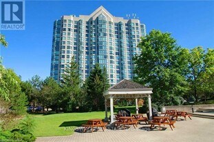 2177-2177 Burnhamthorpe Rd W in Mississauga, ON - Building Photo