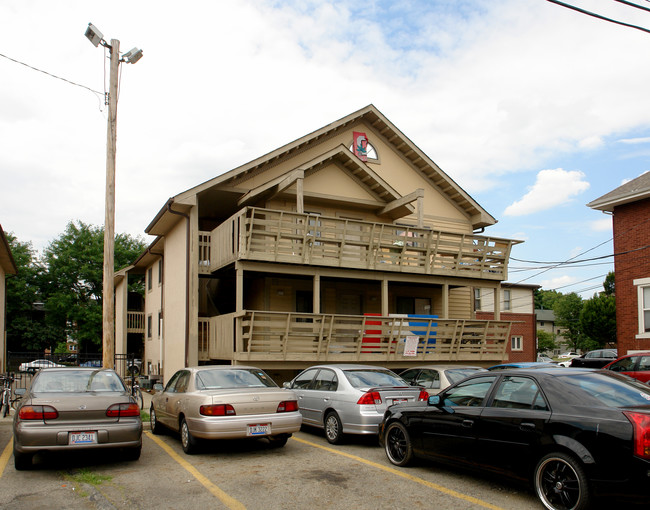 109 E 12th Ave in Columbus, OH - Foto de edificio - Building Photo