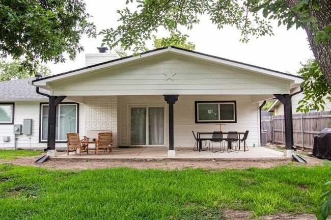 property at 9802 Kendal Dr