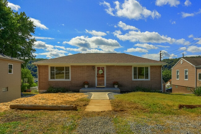 1311 Midland Beaver Rd in Industry, PA - Building Photo - Building Photo