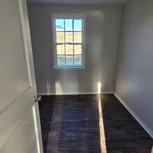 1409 NW Carden Ave in Pendleton, OR - Building Photo - Building Photo