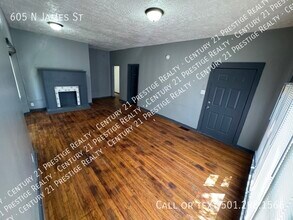 605 N James St in Jacksonville, AR - Building Photo - Building Photo