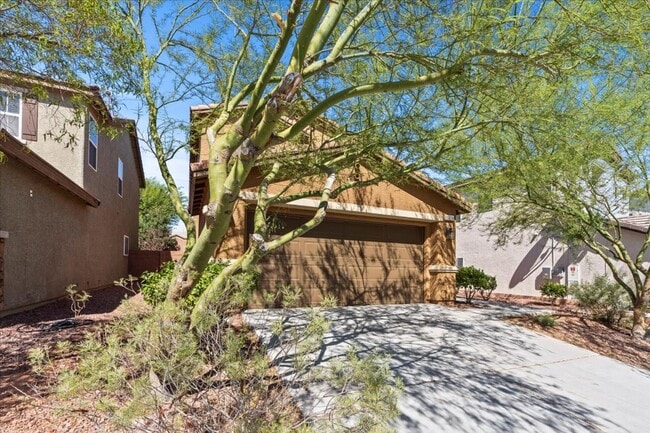 10634 Ostend Ave in Las Vegas, NV - Building Photo - Building Photo