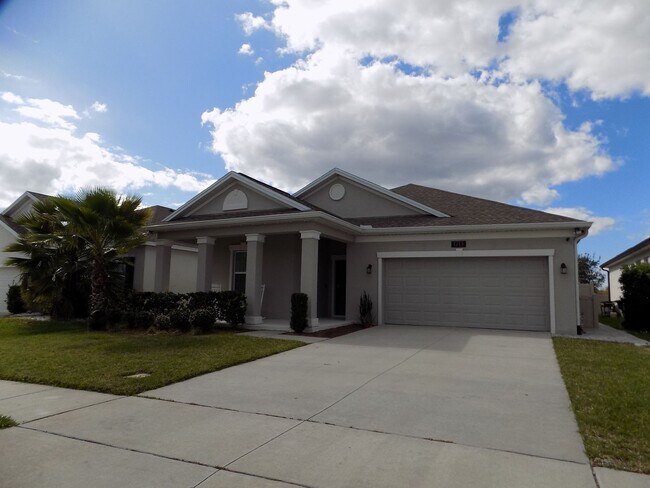 1713 Chatsworth Cir in St. Cloud, FL - Building Photo - Building Photo