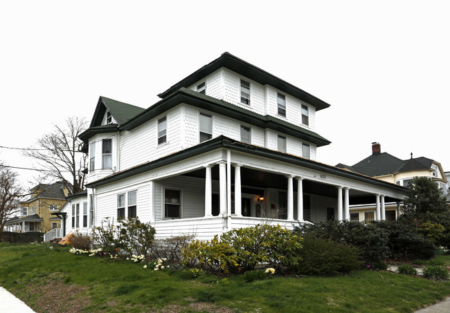 400 Asbury Ave in Asbury Park, NJ - Building Photo - Building Photo