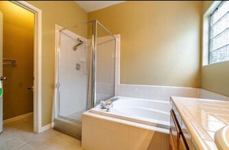 524 Mallard Ave in Lemoore, CA - Building Photo - Building Photo
