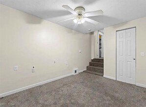 374 Gibbs Pl in Akron, OH - Building Photo - Building Photo