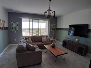 1027 Splash Shot Pl in Davenport, FL - Building Photo - Building Photo