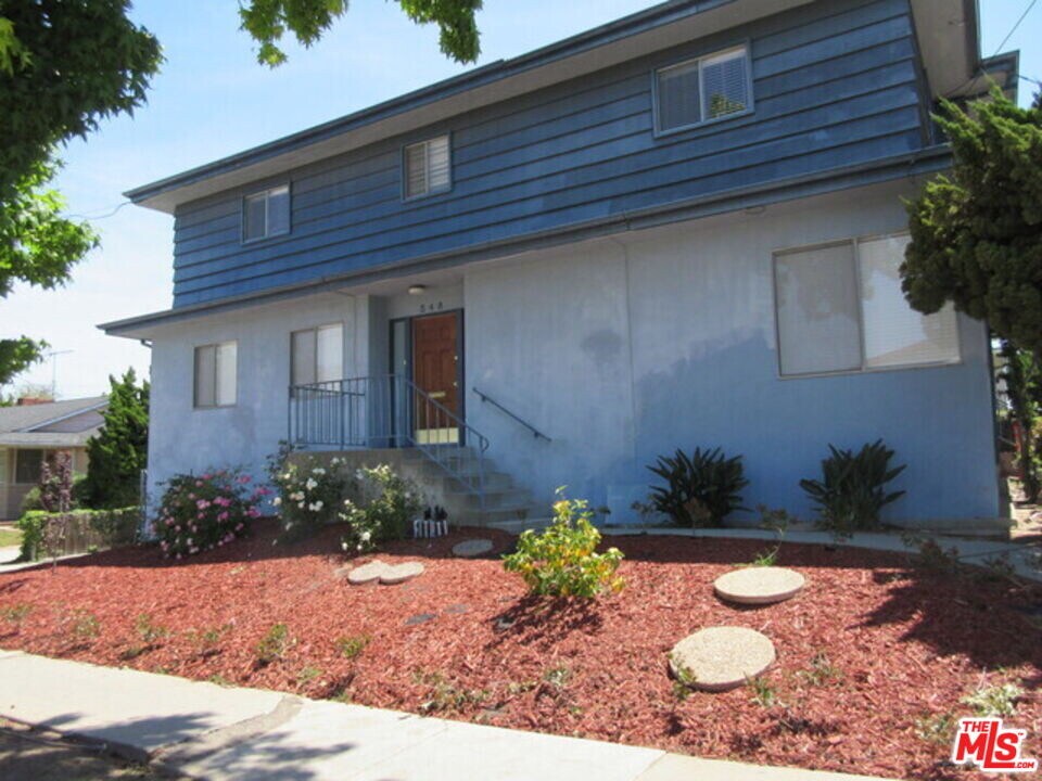 548 Hill St in Inglewood, CA - Foto de edificio