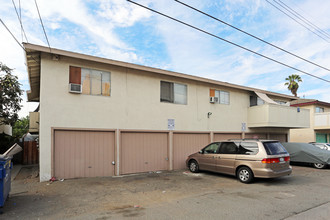 12112 Bayport St in Garden Grove, CA - Building Photo - Building Photo