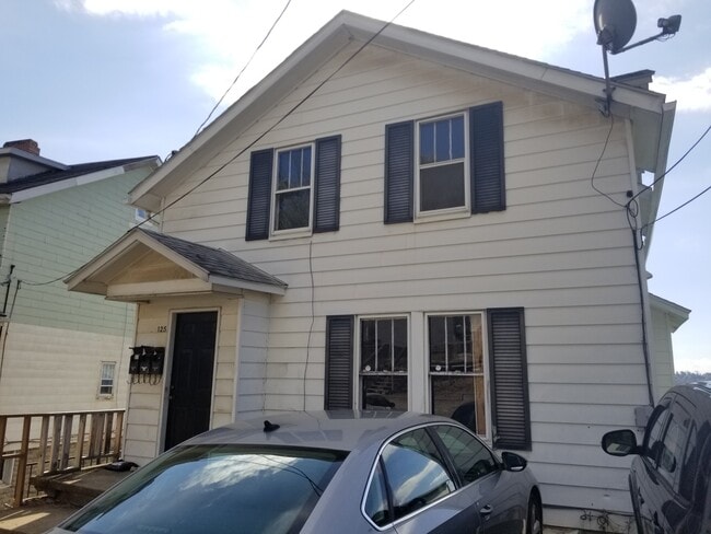 127 Lorentz St, Unit 1 in Morgantown, WV - Building Photo - Building Photo