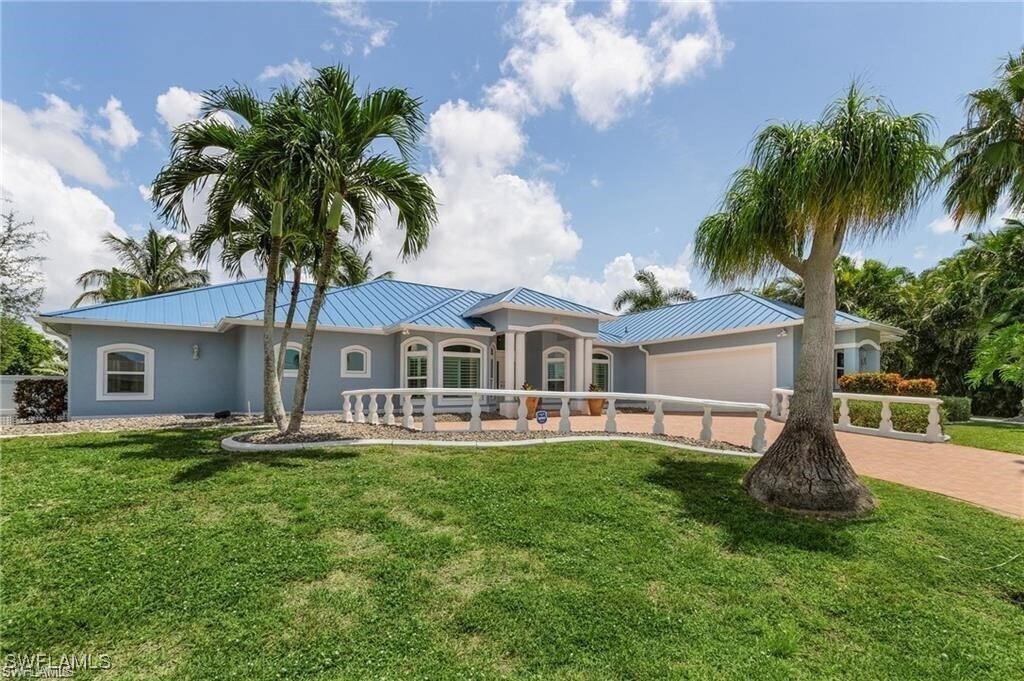 4107 SW 20th Ave in Cape Coral, FL - Building Photo