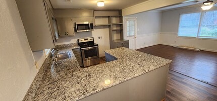 718 Lakedale Rd in Colfax, NC - Building Photo - Building Photo