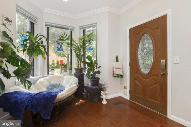 property at 137 P St NW