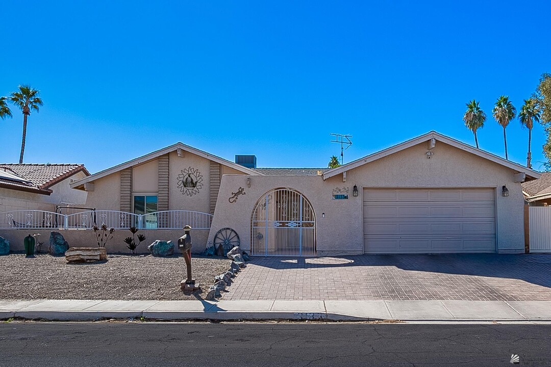 3133 W 16th Pl in Yuma, AZ - Building Photo