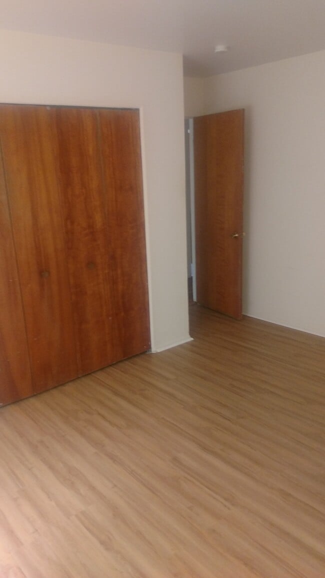 111 Glendale Dr, Unit 111 Glendale