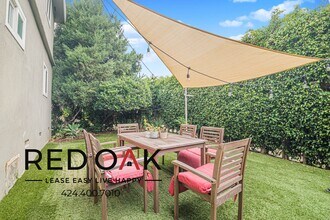 14041 Moorpark St in Los Angeles, CA - Foto de edificio - Building Photo