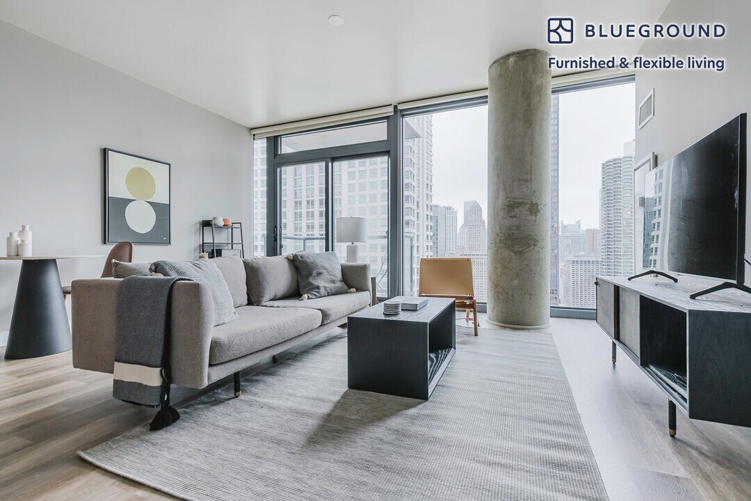 505 N State St in Chicago, IL - Building Photo