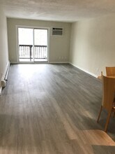 210 Brook Village Rd, Unit #26 in Nashua, NH - Building Photo - Building Photo