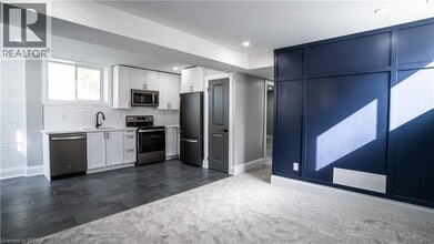 309 Nelson St in Brantford, ON - Building Photo - Building Photo