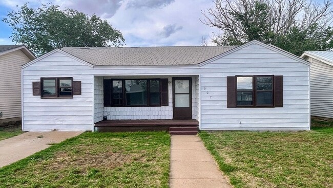 property at 307 34th St