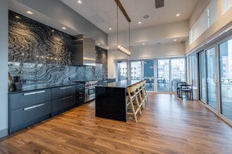 Pier West in New Westminster, BC - Building Photo - Interior Photo