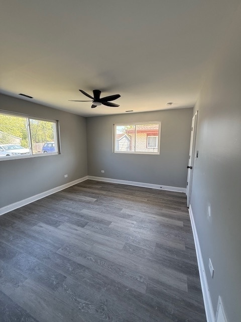 2421 Lewis Ave in Zion, IL - Building Photo - Building Photo