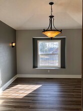 2151 E Cardinal St in Springfield, MO - Building Photo - Building Photo