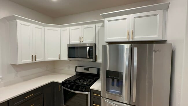 3462 Willy Wy in Eagle Mountain, UT - Building Photo - Building Photo