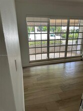 60 Park Dr in Bal Harbour, FL - Building Photo - Building Photo