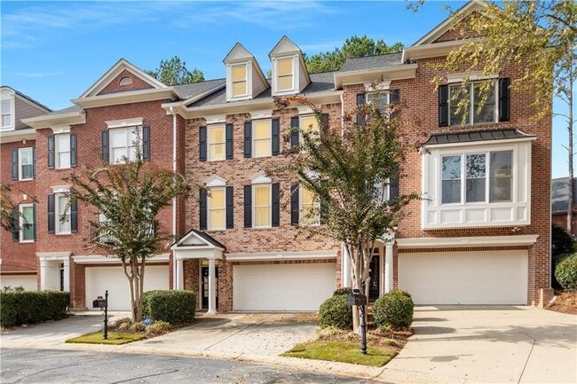 property at 574 Vinings Estates Dr SE