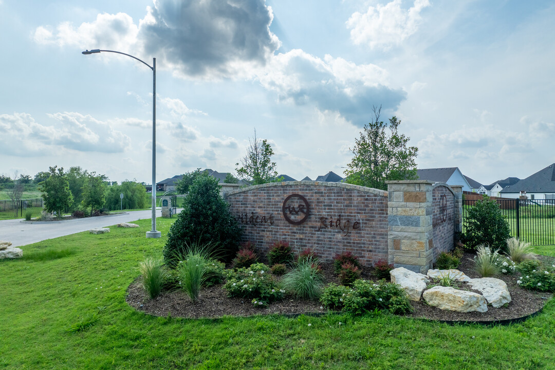 Wildcat Ridge in Godley, TX - Building Photo