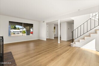 2442 N Alden St in Simi Valley, CA - Building Photo - Building Photo