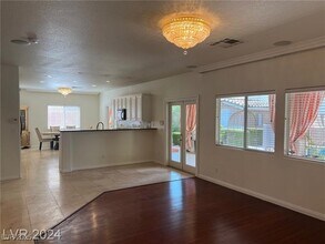 5433 Volonne Ct in Las Vegas, NV - Foto de edificio - Building Photo