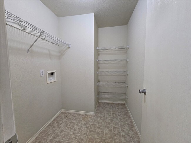 property at 6527 Fairbrook Park Ln