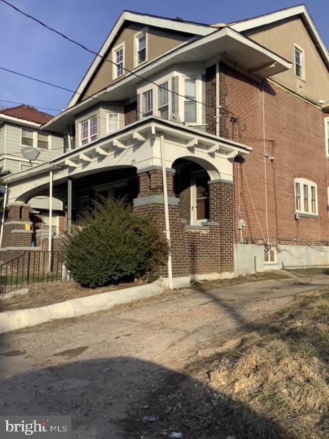 34 Bryn Mawr Ave in Trenton, NJ - Building Photo