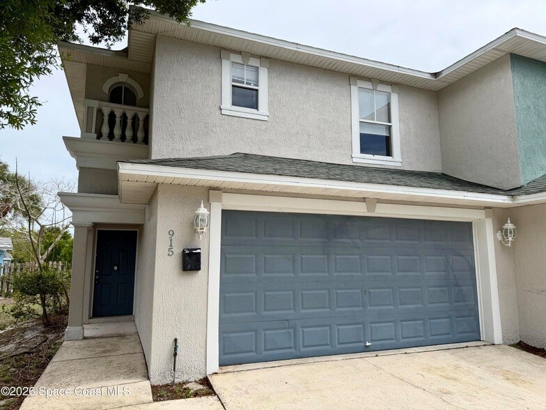 915 Twisting Branch Ct in Melbourne, FL - Building Photo