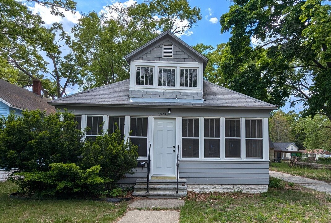 3133 5th St in Muskegon Heights, MI - Building Photo