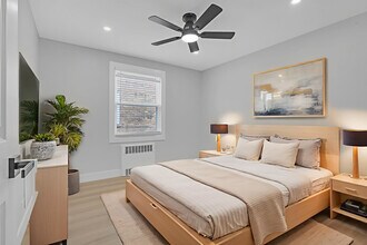 2712 W Balmoral Ave in Chicago, IL - Building Photo - Building Photo